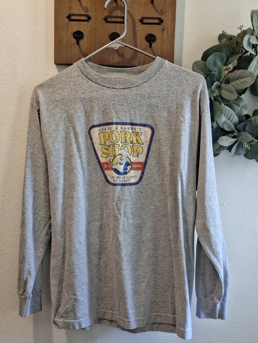Steve & Barry's Pork Shop Long Sleeve T-Shirt Long Sleeve Graphic Tee Size